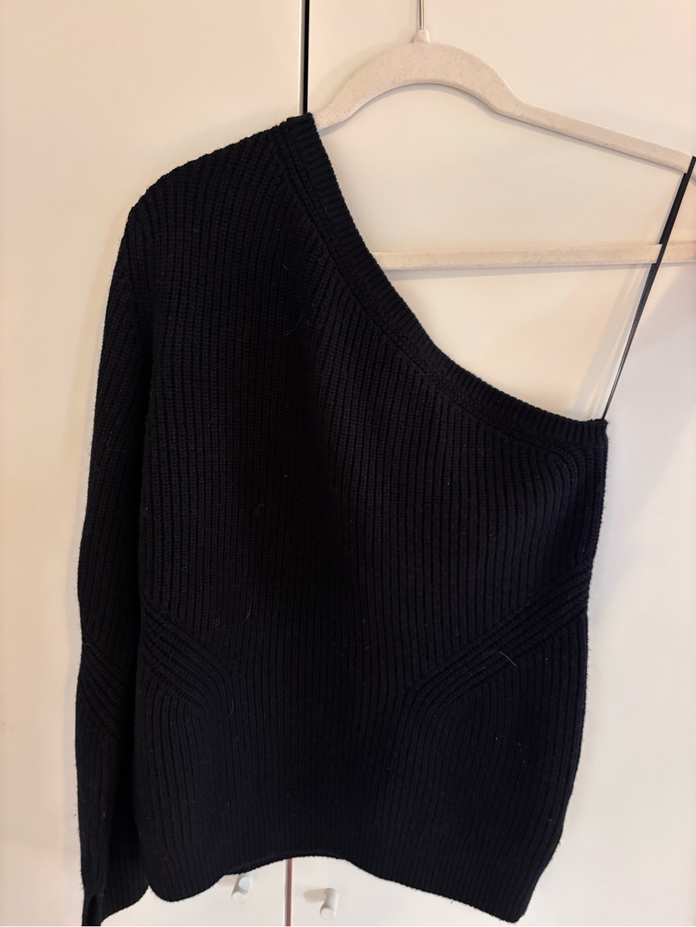 All Saints Women’s One-Shoulder Ribbed Sweater - Black